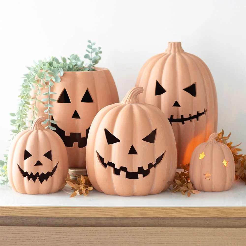 22cm Terracotta Pumpkin Ornament - Image 6
