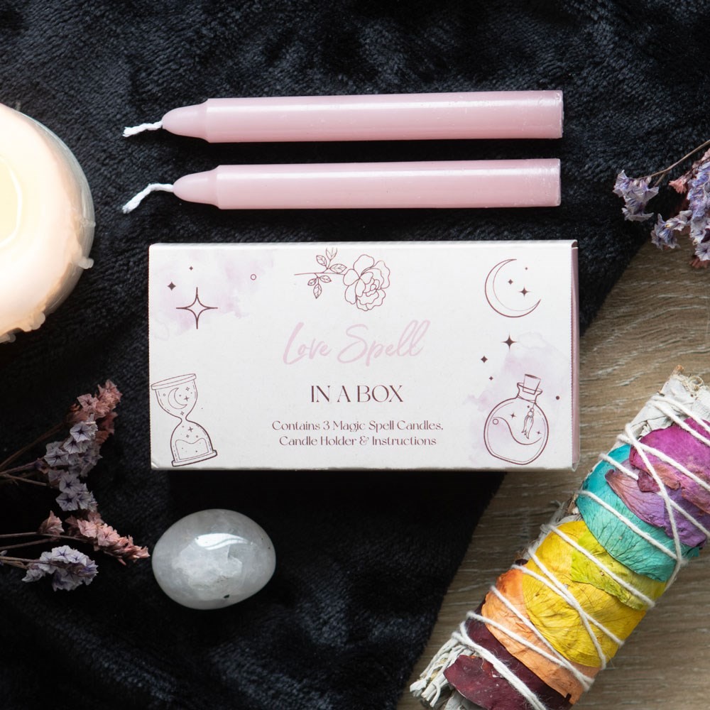 Magic Love Spell in a Box Magic Love Spell in a Box