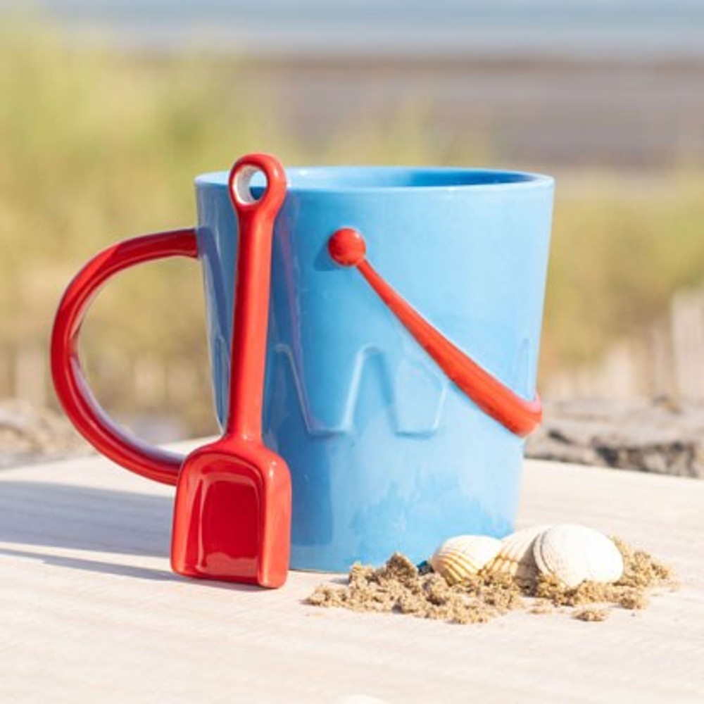 Bucket Shaped Ceramic Mug with Spade Spoon Bucket Shaped Ceramic Mug with Spade Spoon