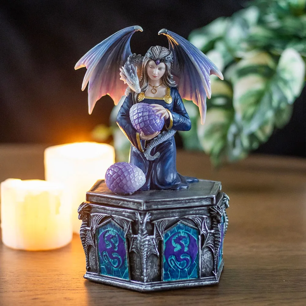 Dragon Friendship Spring Box by Anne Stokes Dragon Friendship Spring Box by Anne Stokes