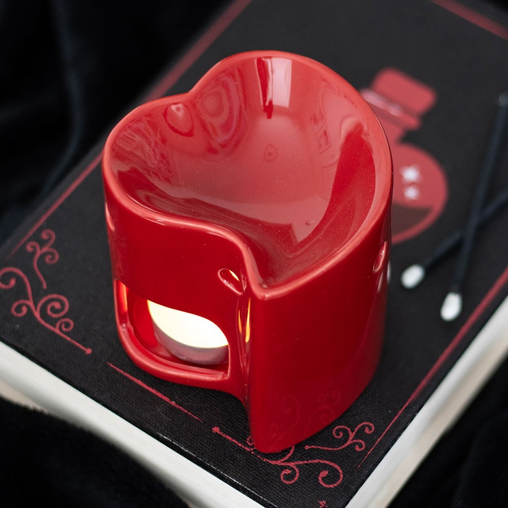 Red Heart Oil Burner and Wax Warmer Red Heart Oil Burner and Wax Warmer