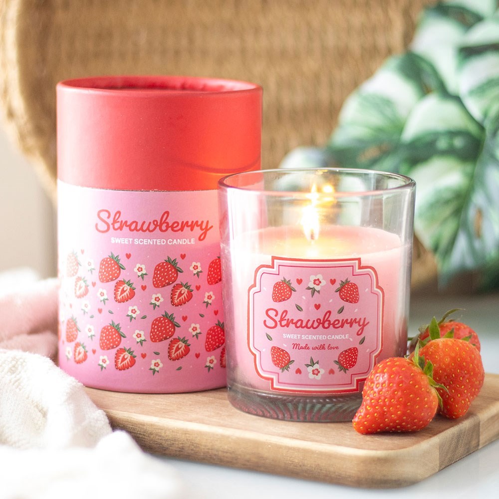 Strawberry Scented Candle Strawberry Scented Candle