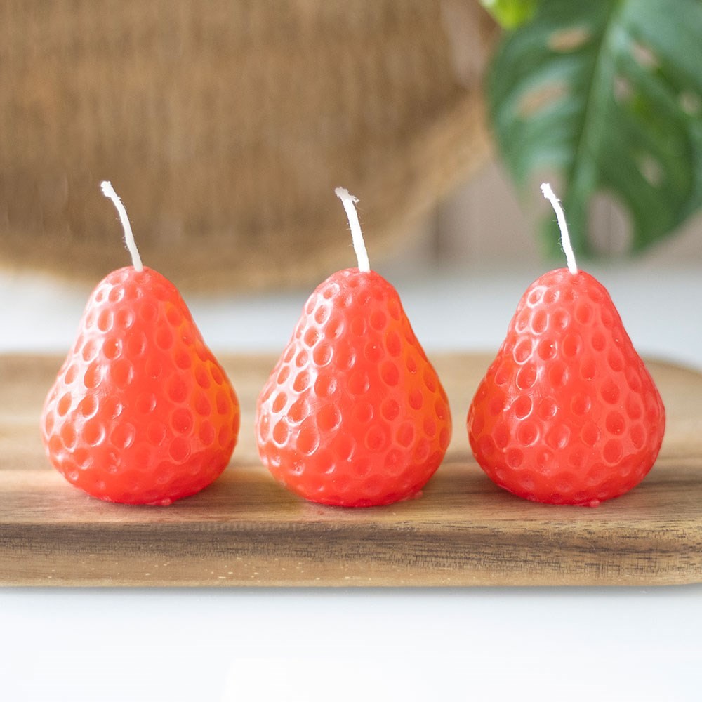 Set of 3 Strawberry Shaped Candles Set of 3 Strawberry Shaped Candles