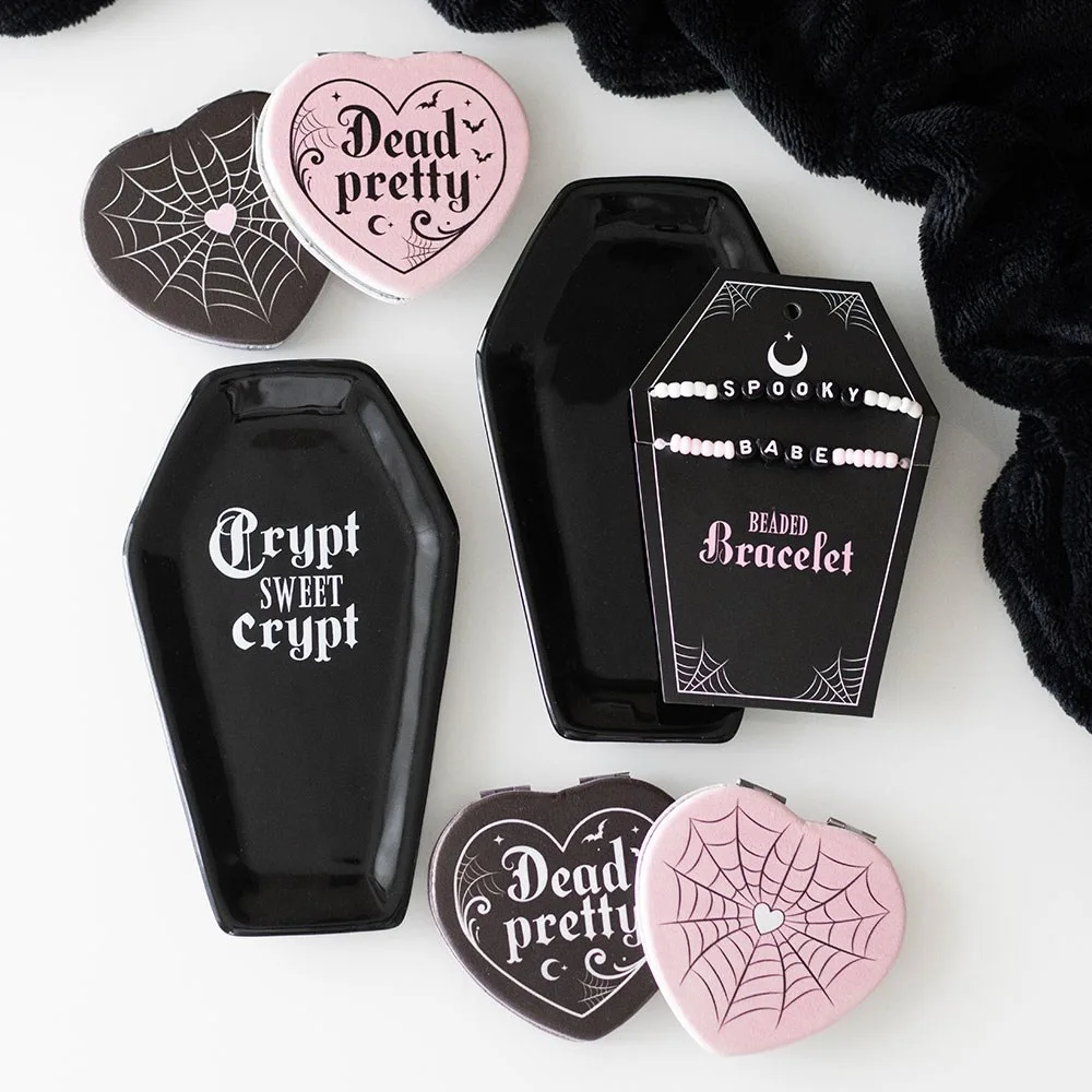 Set of 12 Pretty Deadly Compact Mirrors in Display - Image 6