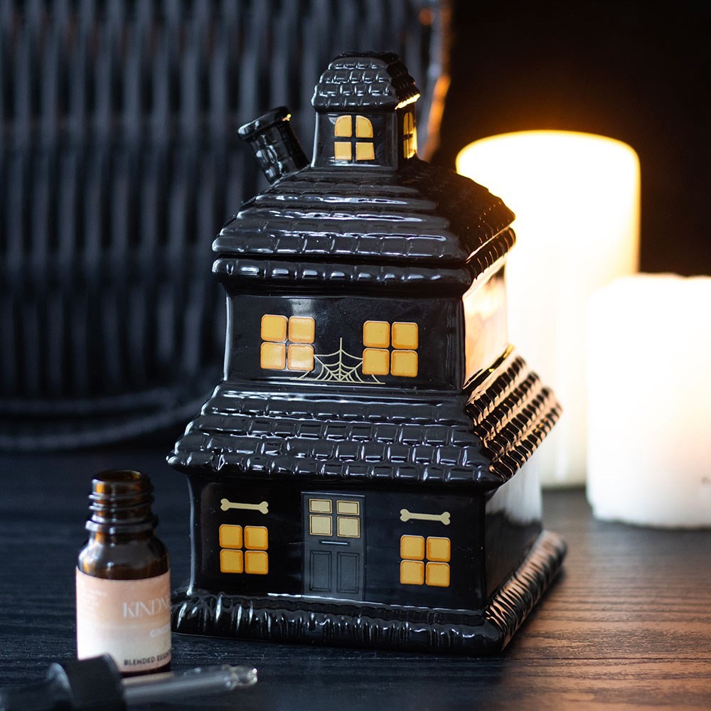 Black Haunted House Oil Burner and Wax Warmer Black Haunted House Oil Burner and Wax Warmer