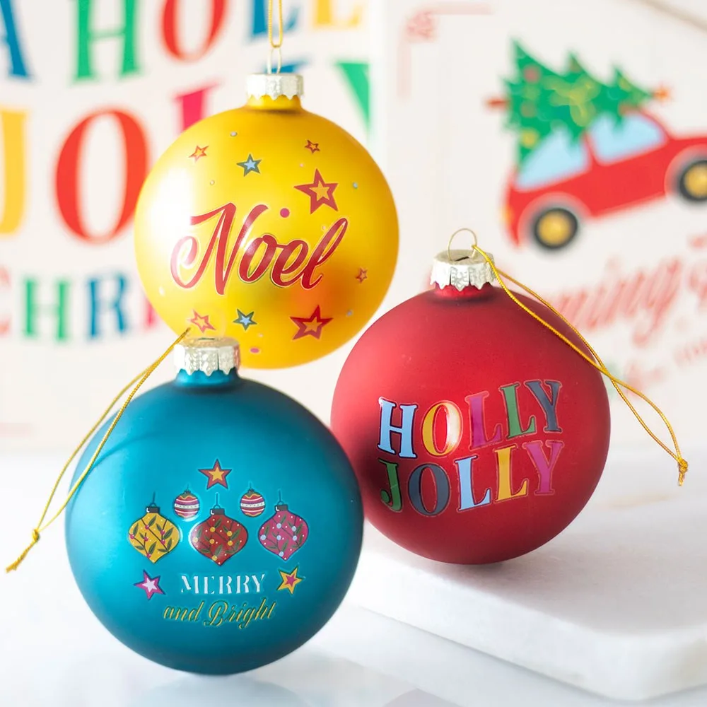 Set of 3 Nostalgic Christmas Glass Baubles Set of 3 Nostalgic Christmas Glass Baubles