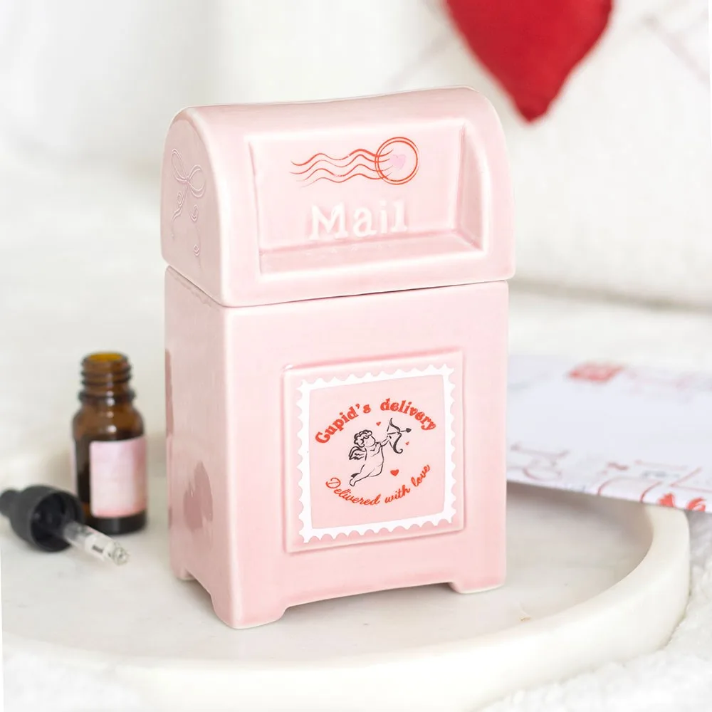 Cupid’s Delivery Valentine Postbox Oil Burner Cupid’s Delivery Valentine Postbox Oil Burner