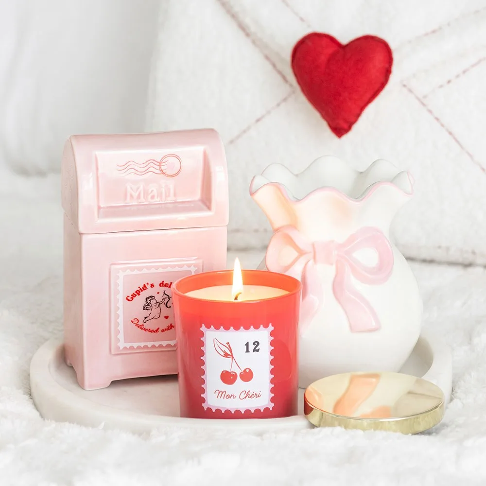 Cupid's Delivery Valentine Postbox Oil Burner, photo 6 of 6
