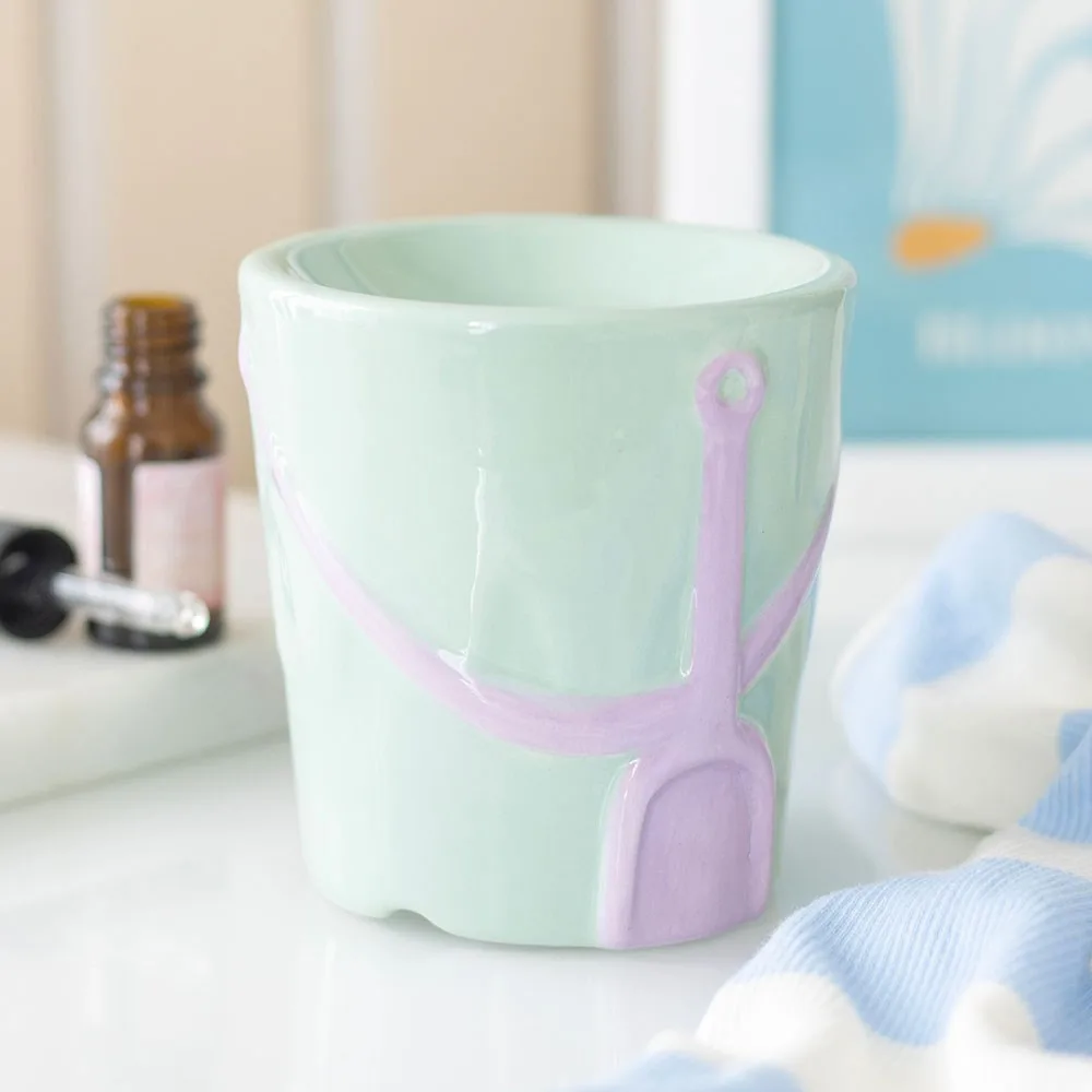 Pastel Bucket and Spade Oil Burner Pastel Bucket and Spade Oil Burner