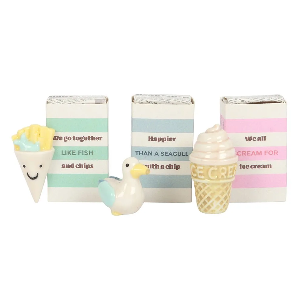 Set of 24 Seagull and Ice Cream Token Gifts in Display - Image 2