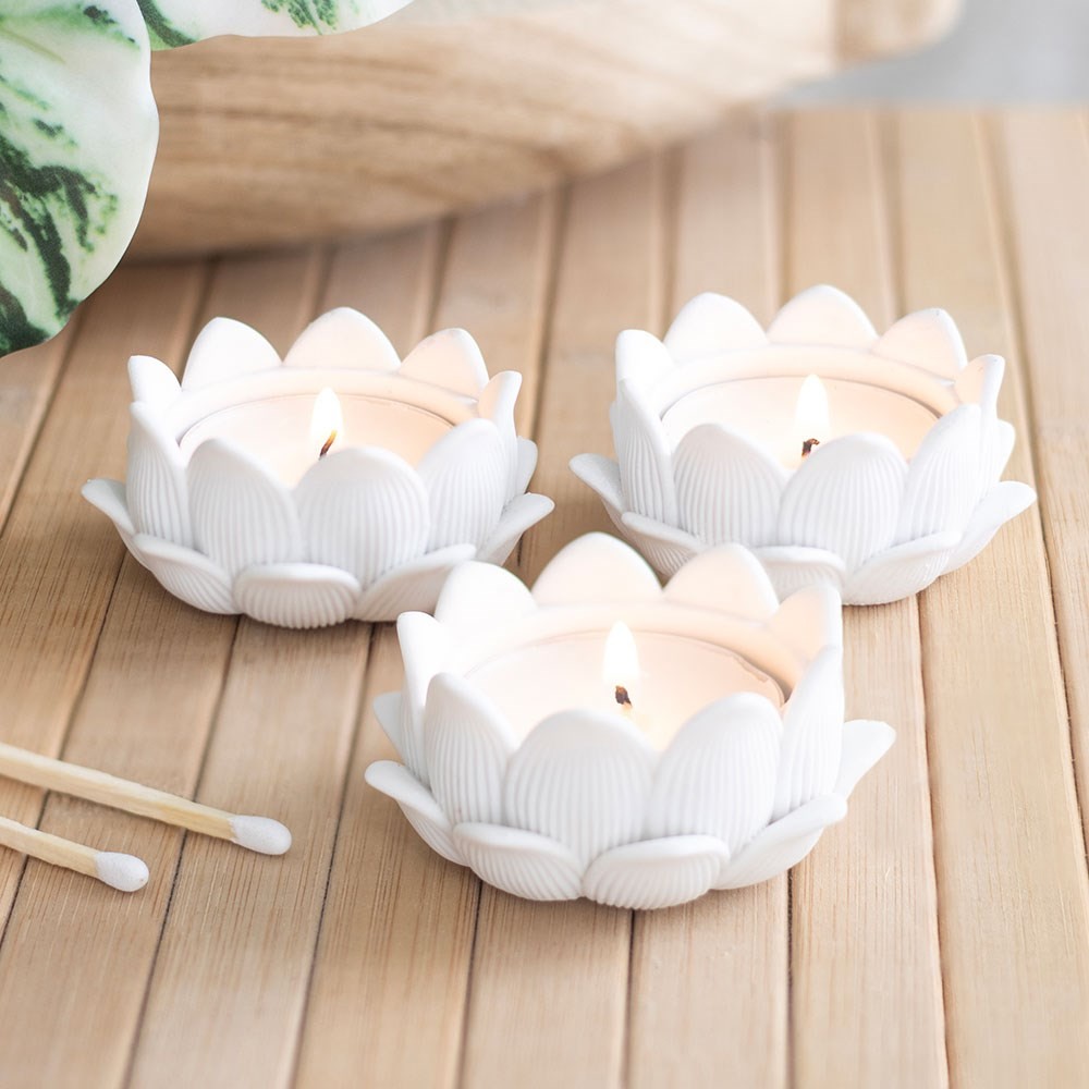 Set of 3 White Lotus Flower Tealight Holders Set of 3 White Lotus Flower Tealight Holders