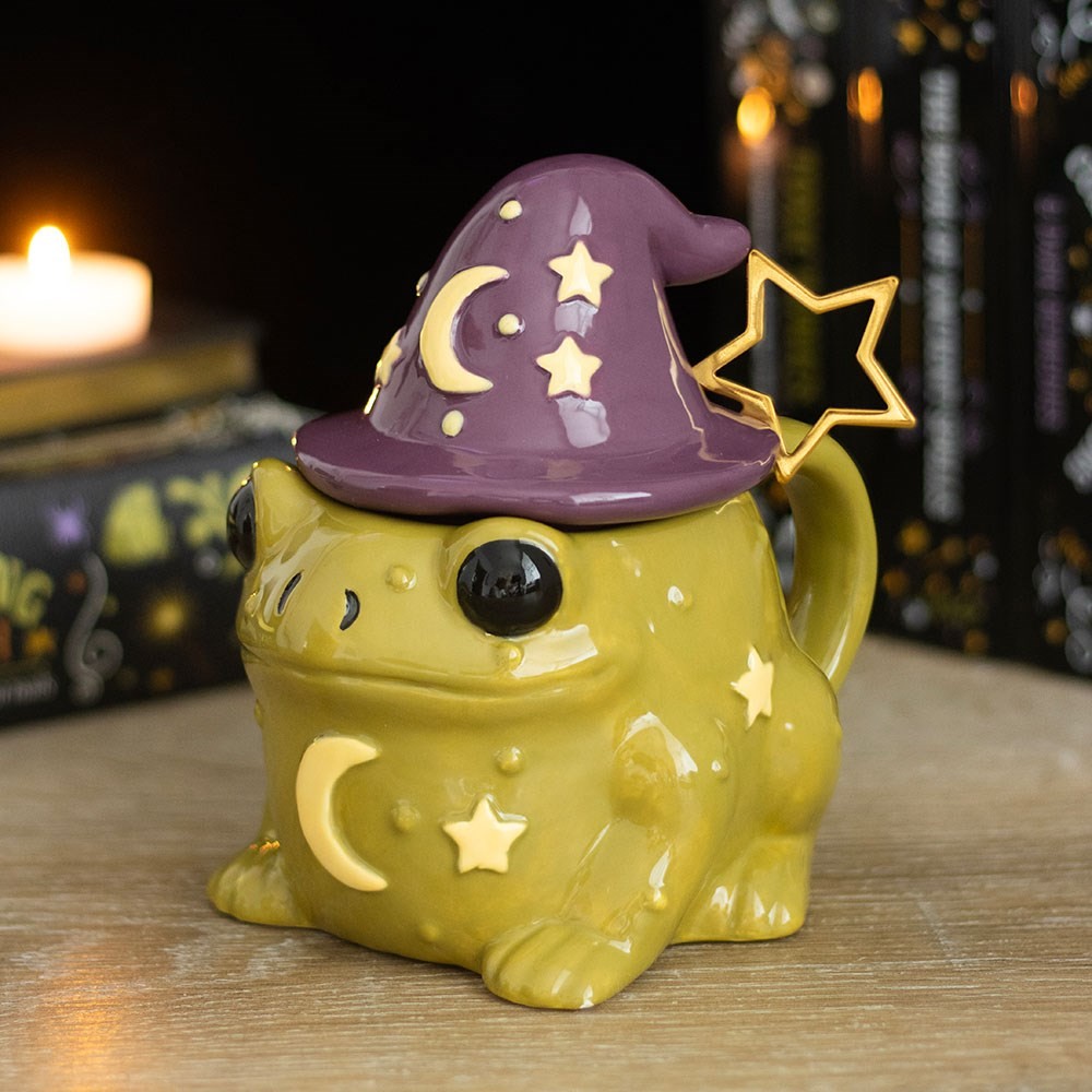 Magic Toad Shaped Mug with Spoon Magic Toad Shaped Mug with Spoon