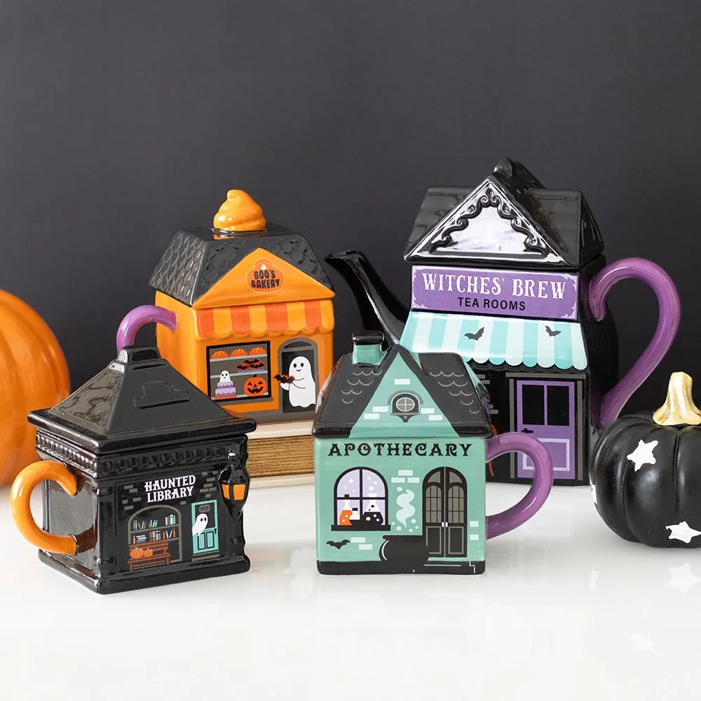 Boo's Bakery Lidded Mug - Image 6