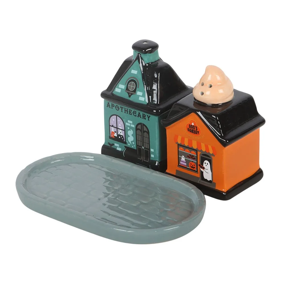 Spooky Street Salt and Pepper Shakers, photo 5 of 6