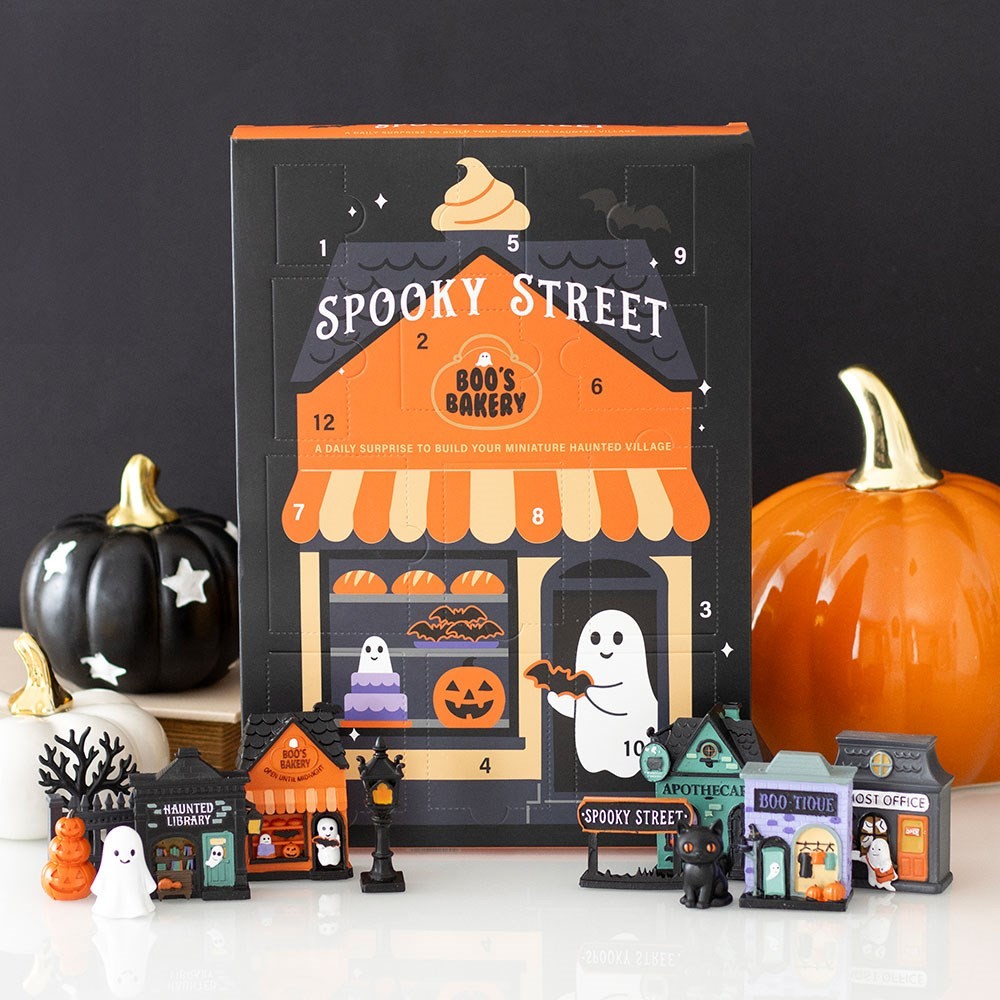 Spooky Street 12-Day Halloween Advent Calendar Spooky Street 12-Day Halloween Advent Calendar