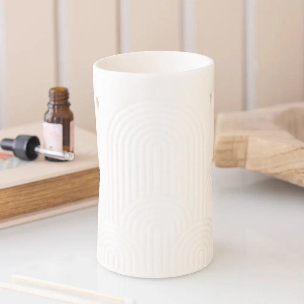 Embossed Arch Oil Burner and Wax Warmer Embossed Arch Oil Burner and Wax Warmer