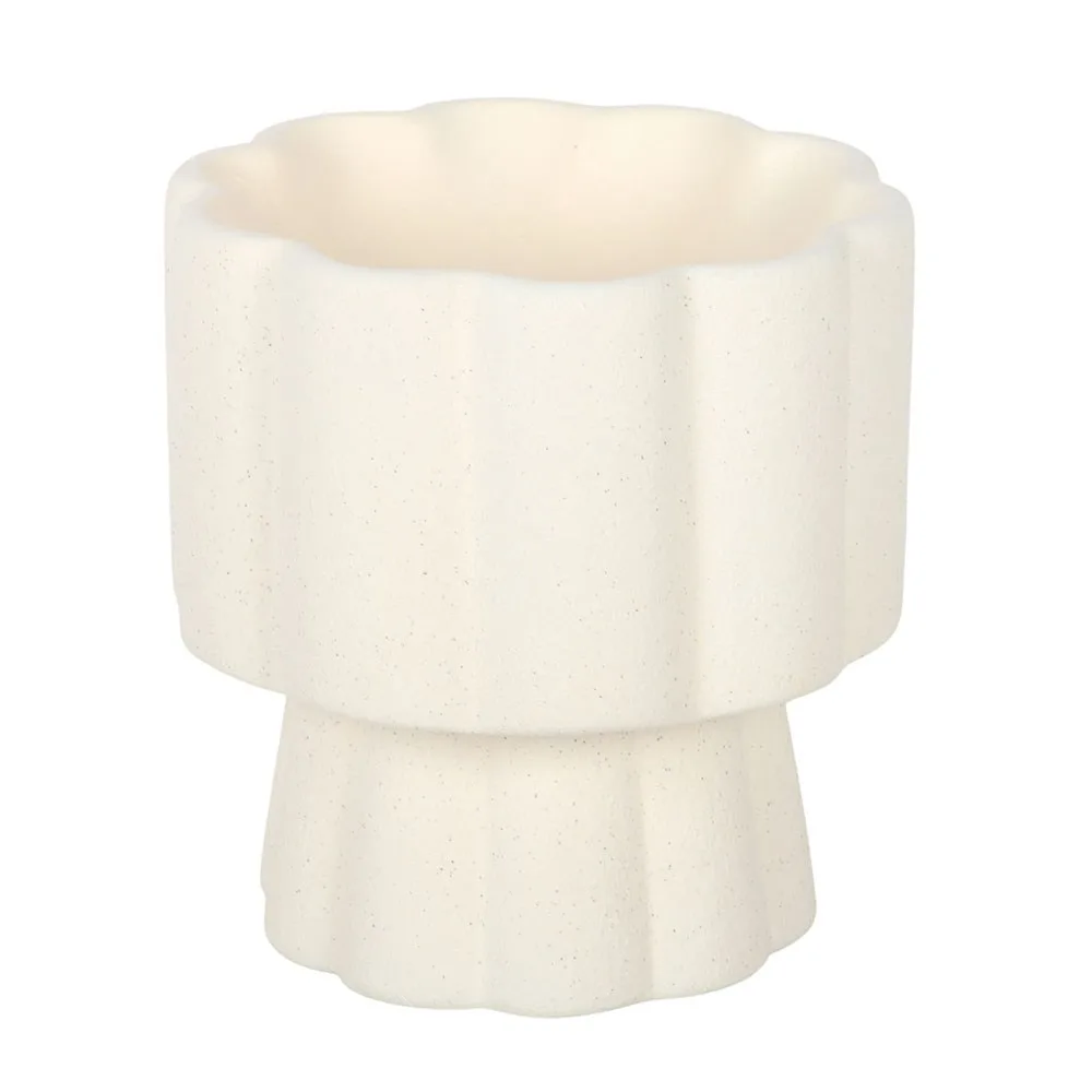 Scalloped Pedestal Oil Burner, photo 2 of 5