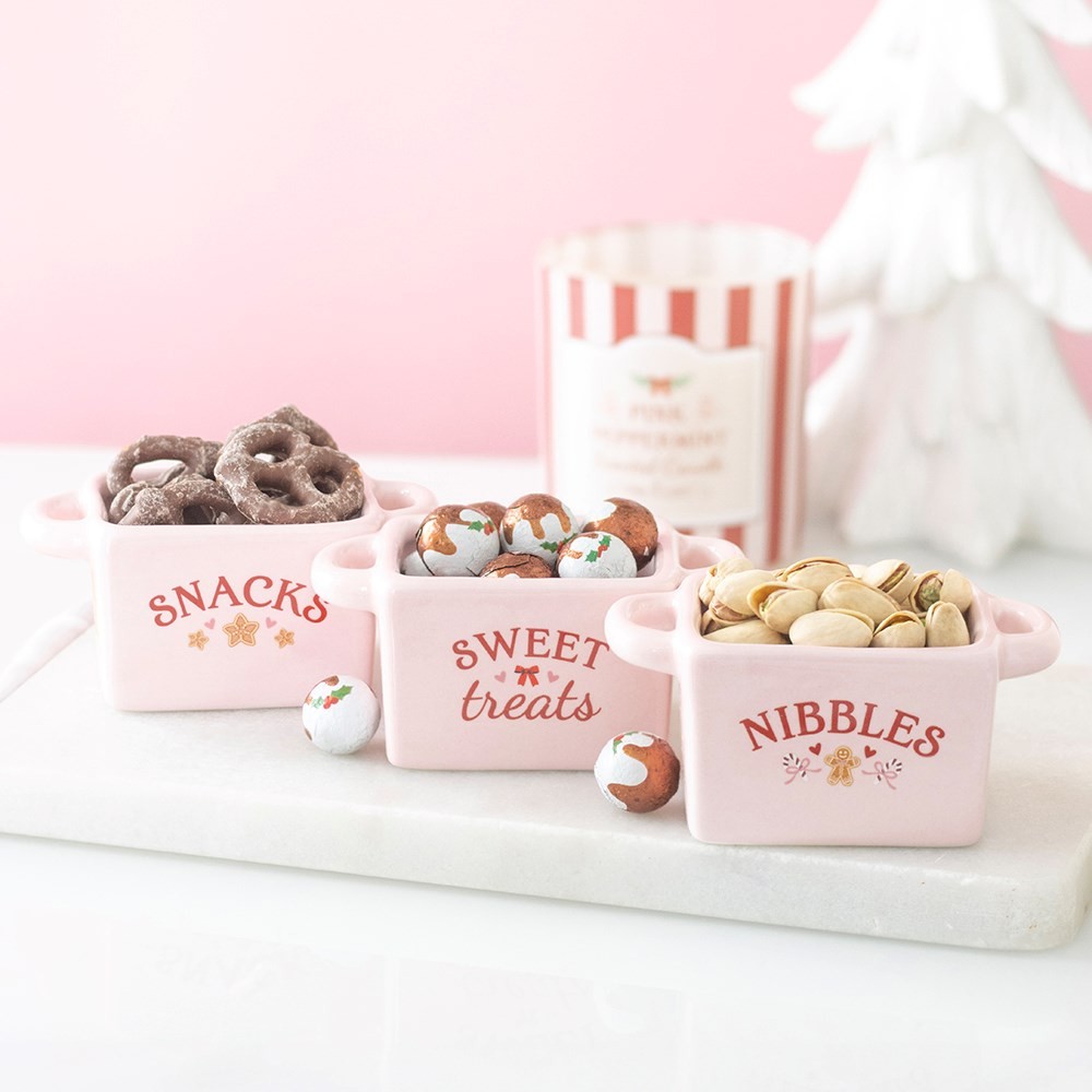 Set of 3 Sugarplum Bakery Snack Bowls Set of 3 Sugarplum Bakery Snack Bowls