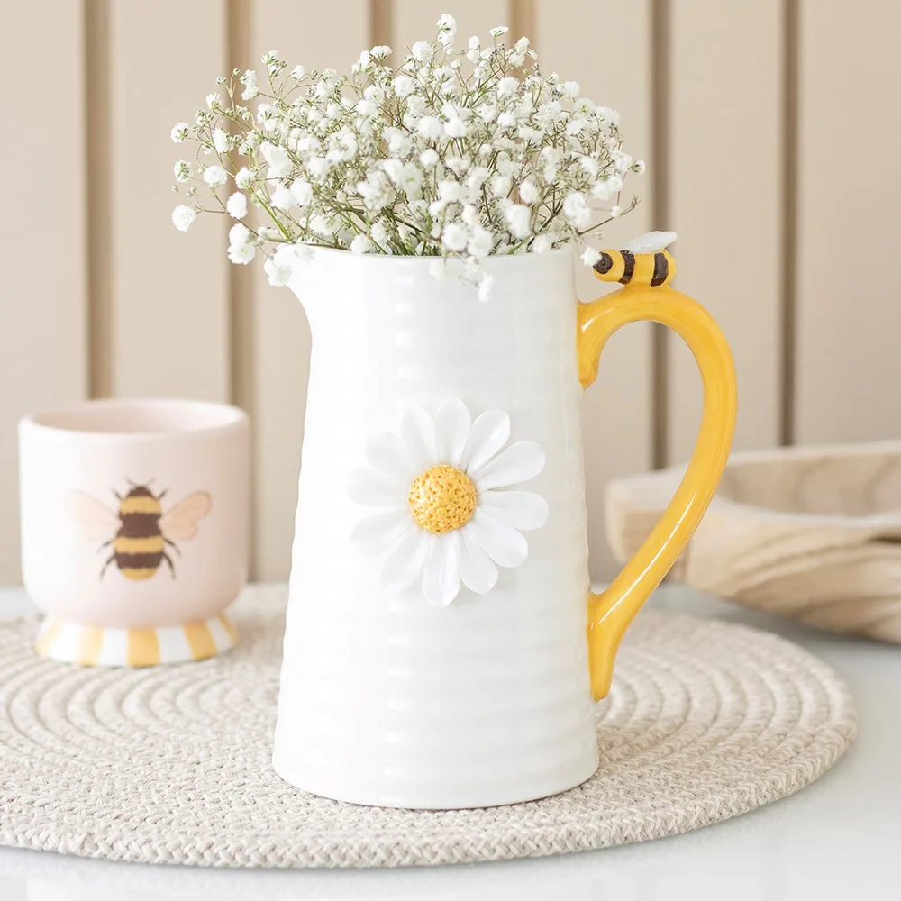 3D Daisy and Honey Bee Ceramic Flower Jug 3D Daisy and Honey Bee Ceramic Flower Jug